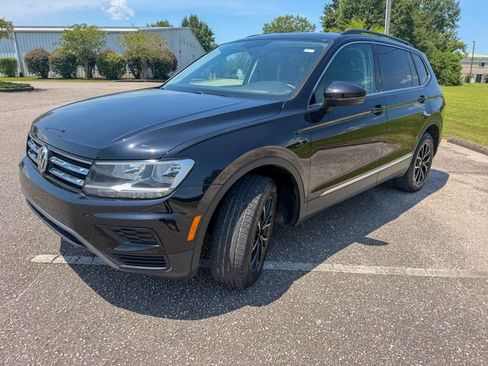 Used 2021 Volkswagen Tiguan SE FWD image 7