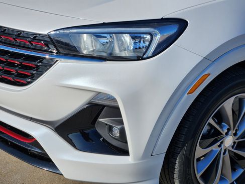 Used 2020 Buick Encore GX Select w/ Sport Touring Package image 9