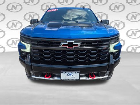 Used 2022 Chevrolet Silverado 1500 ZR2 w/ Technology Package AWD/4WD image 13