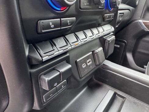 Used 2021 Chevrolet Silverado 1500 LT Trail Boss w/ Convenience Package II image 22