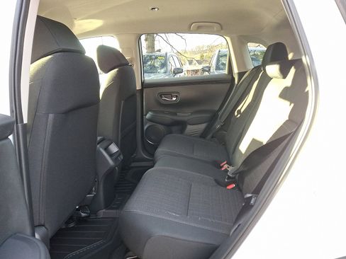 New 2026 Honda HR-V LX image 5