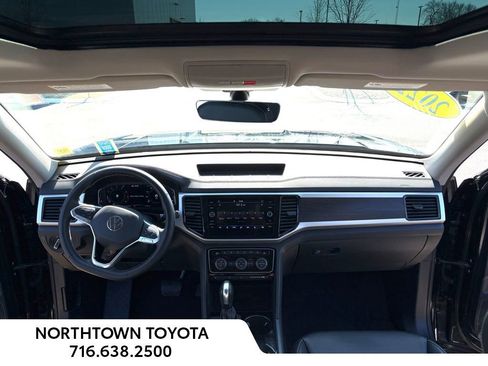 Used 2022 Volkswagen Atlas SE image 6