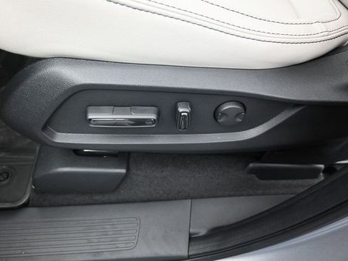 New 2026 Honda Pilot Touring image 24