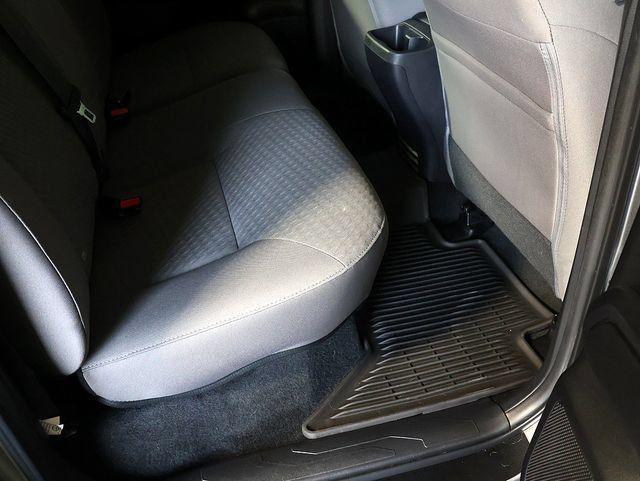 Used 2022 Toyota Tacoma SR AWD/4WD image 29