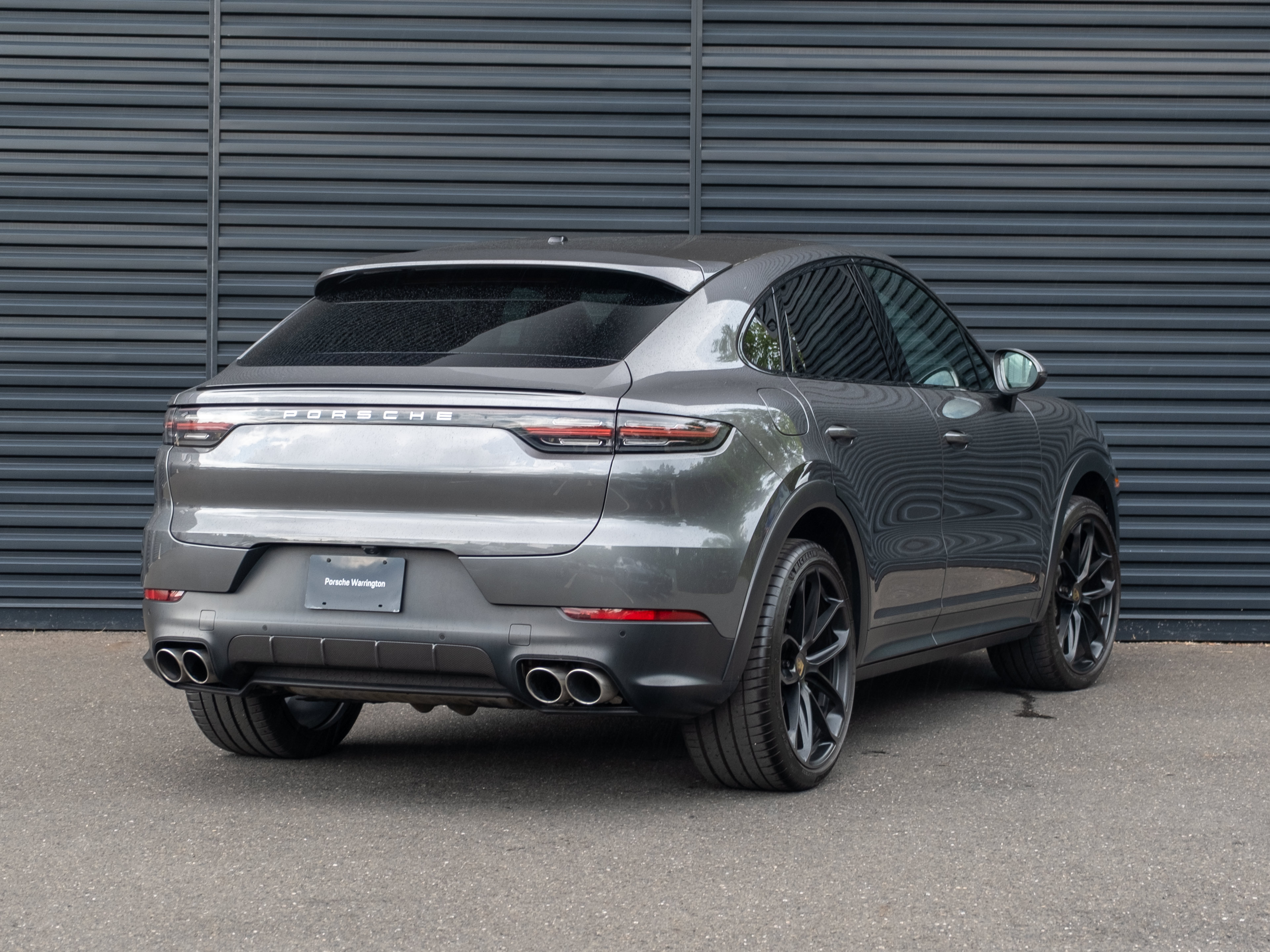 Certified 2022 Porsche Cayenne S AWD/4WD image 8