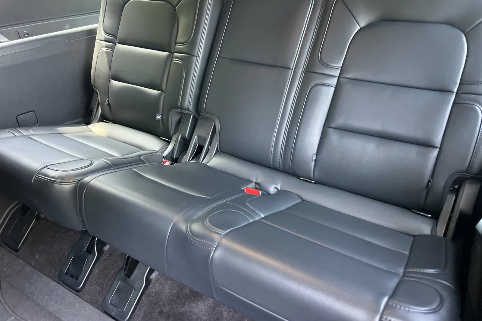 Certified 2024 Lincoln Navigator L Reserve AWD/4WD image 15