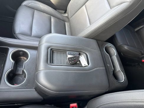 Used 2024 Chevrolet Tahoe LT w/ Luxury Package AWD/4WD image 46