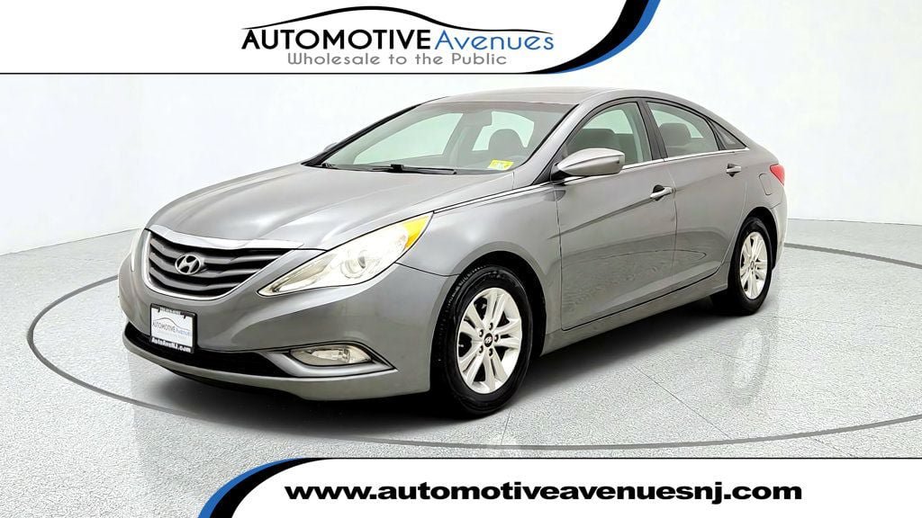 Used 2013 Hyundai Sonata GLS w/ Popular Equipment Pkg FWD image 1