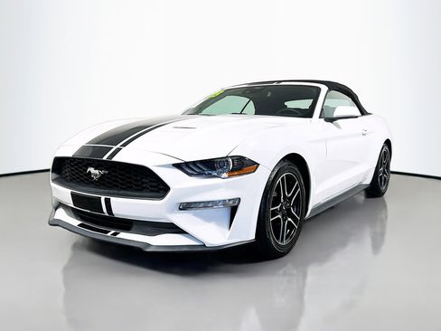 Used 2023 Ford Mustang Convertible w/ Equipment Group 101A image 10