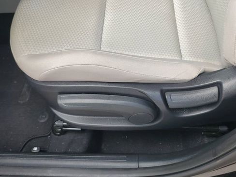 Certified 2023 Kia Soul LX image 17