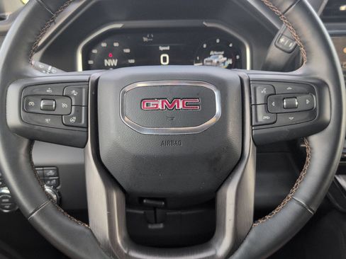 Used 2024 GMC Sierra 2500 AT4 w/ AT4 Premium Plus Package AWD/4WD image 12