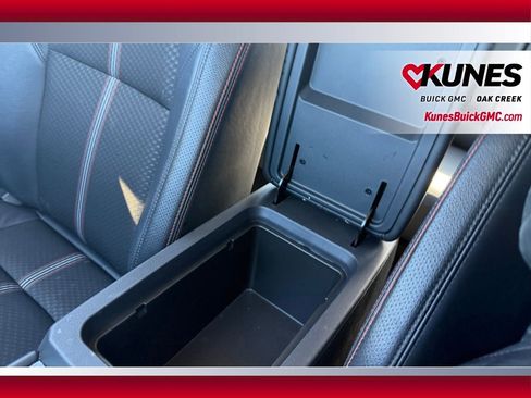 Used 2025 Nissan Altima 2.5 SR image 18