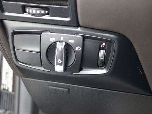 Used 2018 BMW i3 s image 9