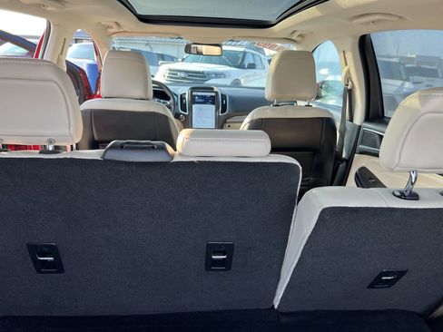 Used 2021 Ford Edge Titanium w/ Equipment Group 301A image 22