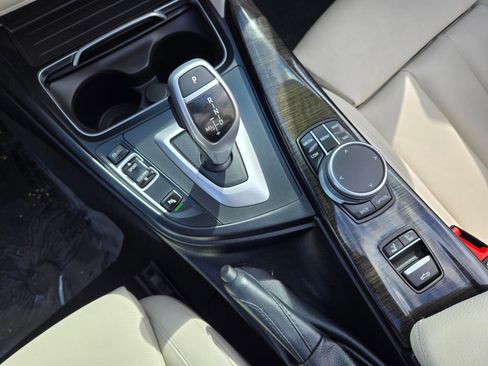 Used 2020 BMW 430i Convertible w/ Convenience Package image 17