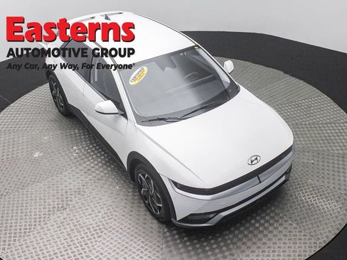 Used 2023 Hyundai Ioniq 5 SEL AWD/4WD image 3