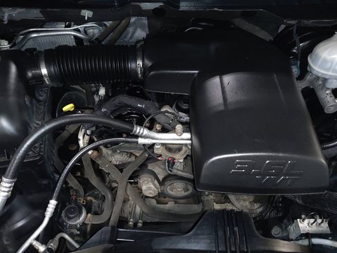 Used 2018 RAM 1500 Express image 30