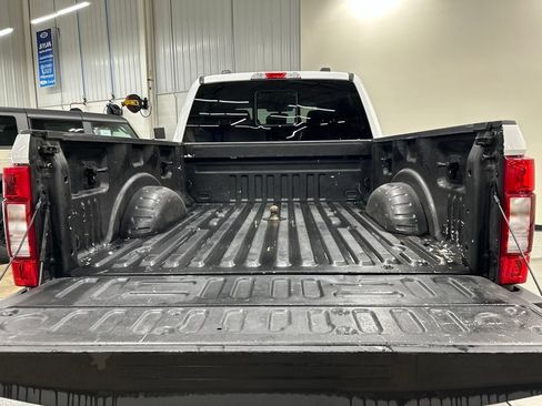 Used 2021 Ford F250 XLT w/ XLT Premium Package AWD/4WD image 27