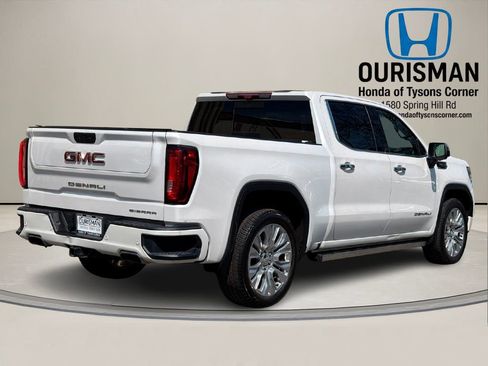 Used 2022 GMC Sierra 1500 Denali w/ Denali Premium Package image 3