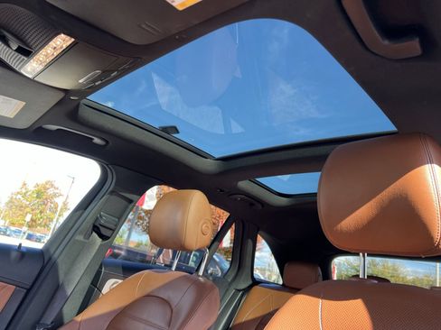 Used 2021 Mercedes-Benz GLC 43 AMG GLC 43 AMGﾮ image 23