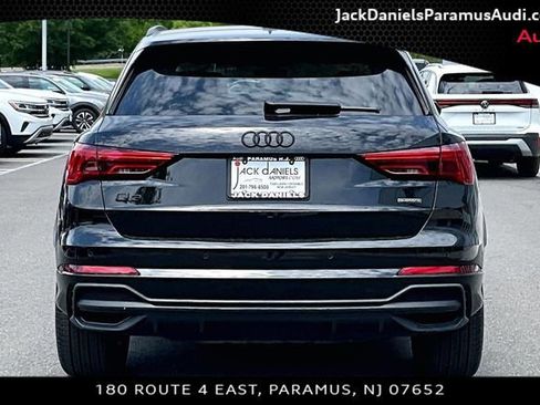 Used 2023 Audi Q3 2.0T Premium Plus w/ Premium Plus Package AWD/4WD image 4