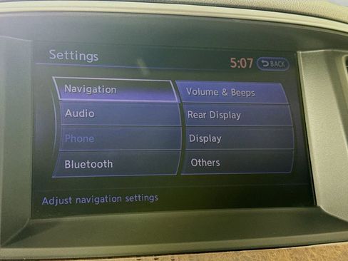 Used 2013 INFINITI JX35 w/ Premium Pkg image 19