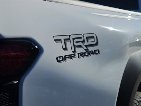 New 2025 Toyota Tacoma TRD Off-Road image 4