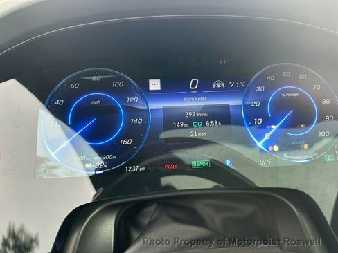 Used 2023 Mercedes-Benz EQS 580 4MATIC SUV image 16