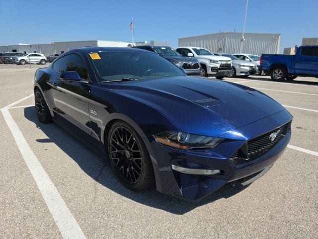 Used 2019 Ford Mustang GT RWD image 7
