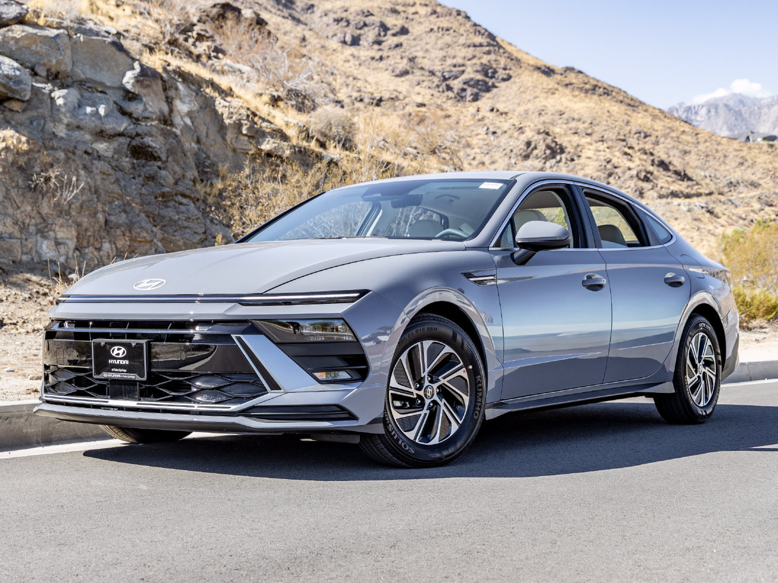 New 2027 Hyundai Sonata Blue FWD image 14