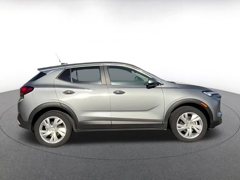 Used 2025 Buick Encore GX Preferred AWD/4WD image 12