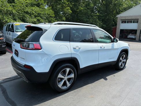 Used 2020 Jeep Cherokee Limited w/ Luxury Group AWD/4WD image 7