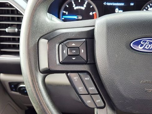 Used 2022 Ford F350 XLT w/ XLT Value Package AWD/4WD image 18