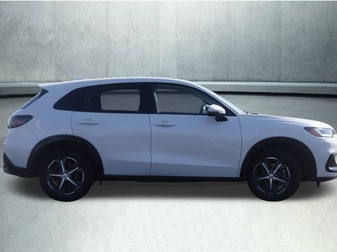 Used 2023 Honda HR-V EX-L image 26