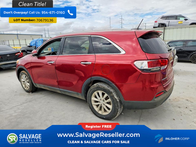 Used 2017 Kia Sorento FWD image 3