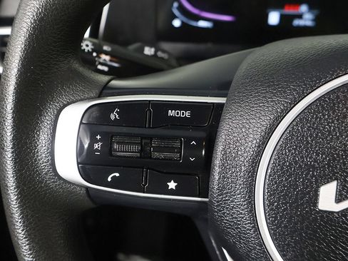 Used 2024 Kia Sportage LX AWD/4WD image 34