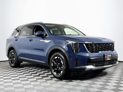 Used 2025 Kia Sorento S