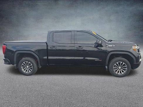 Used 2021 GMC Sierra 1500 AT4 w/ AT4 Premium Package AWD/4WD image 8