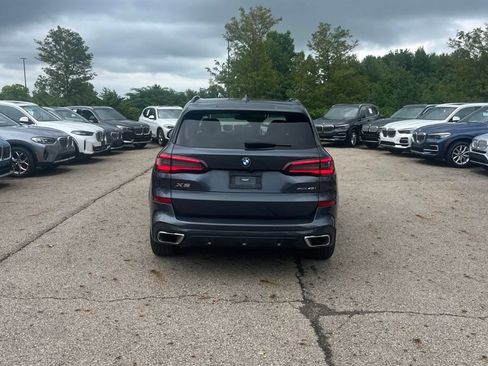 Used 2022 BMW X5 xDrive40i w/ M Sport Package AWD/4WD image 4