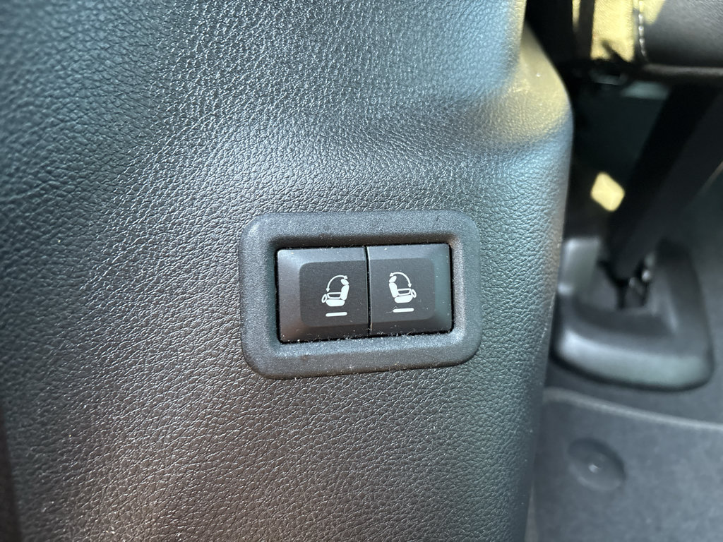 Used 2024 Jeep Wagoneer Series III AWD/4WD image 16