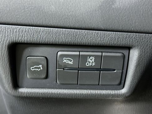 Used 2025 MAZDA CX-5 AWD 2.5 S w/ Preferred Package image 16