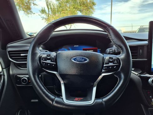 Used 2024 Ford Explorer ST w/ Equipment Group 401A AWD/4WD image 20