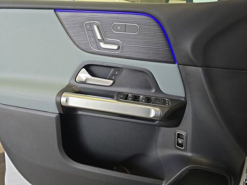 New 2026 Mercedes-Benz GLB 250 GLB 250 image 27
