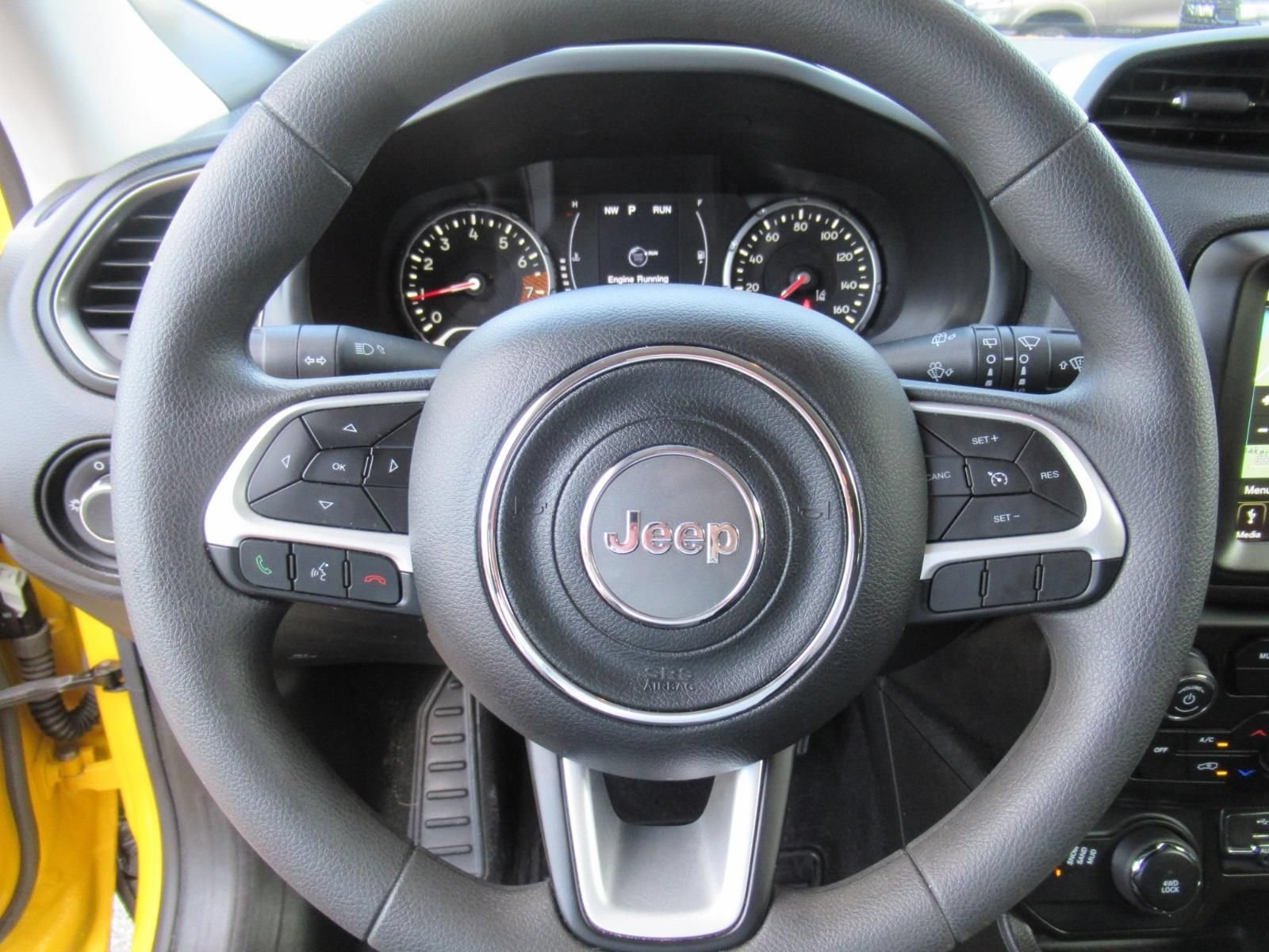 Certified 2023 Jeep Renegade Latitude AWD/4WD image 23