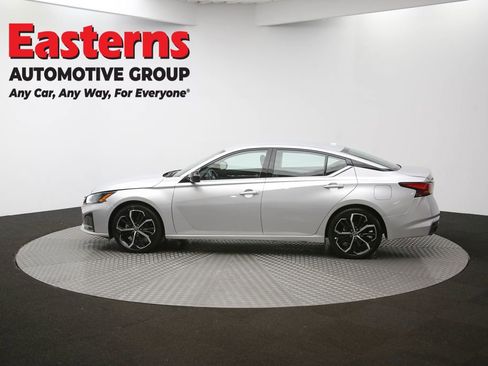 Used 2024 Nissan Altima 2.5 SR image 59