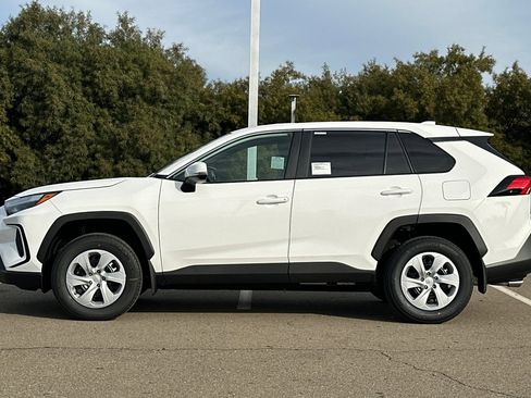 New 2025 Toyota RAV4 LE image 9