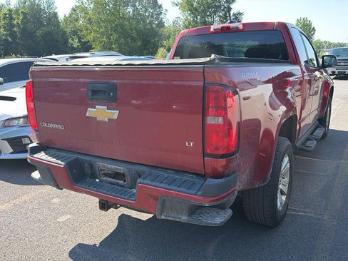 Used 2015 Chevrolet Colorado LT AWD/4WD image 7