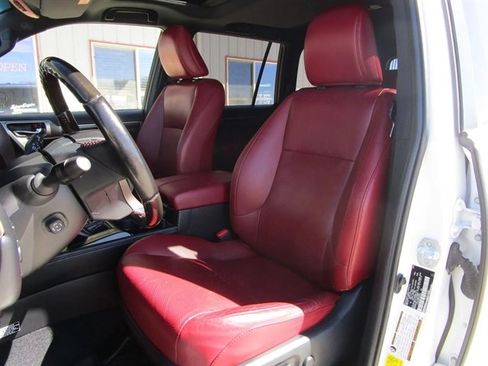 Used 2021 Lexus GX 460 Luxury w/ Off Road Package image 11