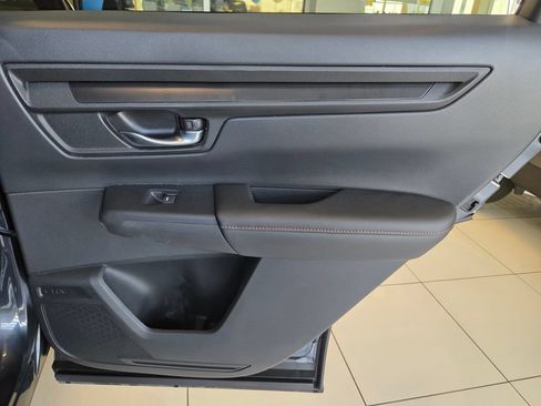 Certified 2025 Honda CR-V Sport image 23