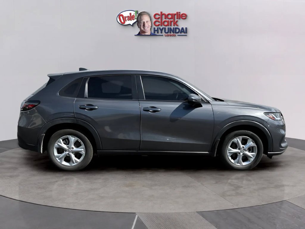 Used 2025 Honda HR-V LX image 6
